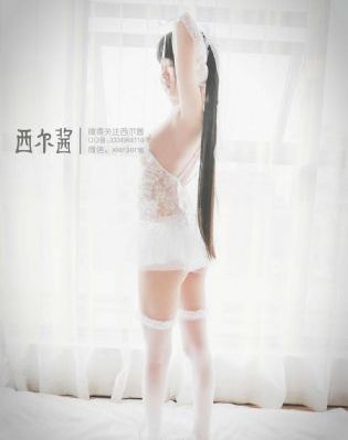 一个女王的少女时代